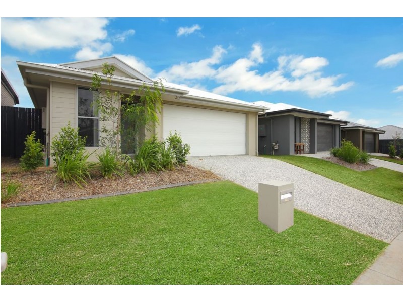 27 Kourounis Street, Logan Reserve QLD 4133