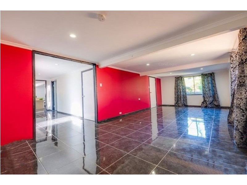 382 Mount Gravatt-Capalaba Road, Wishart QLD 4122