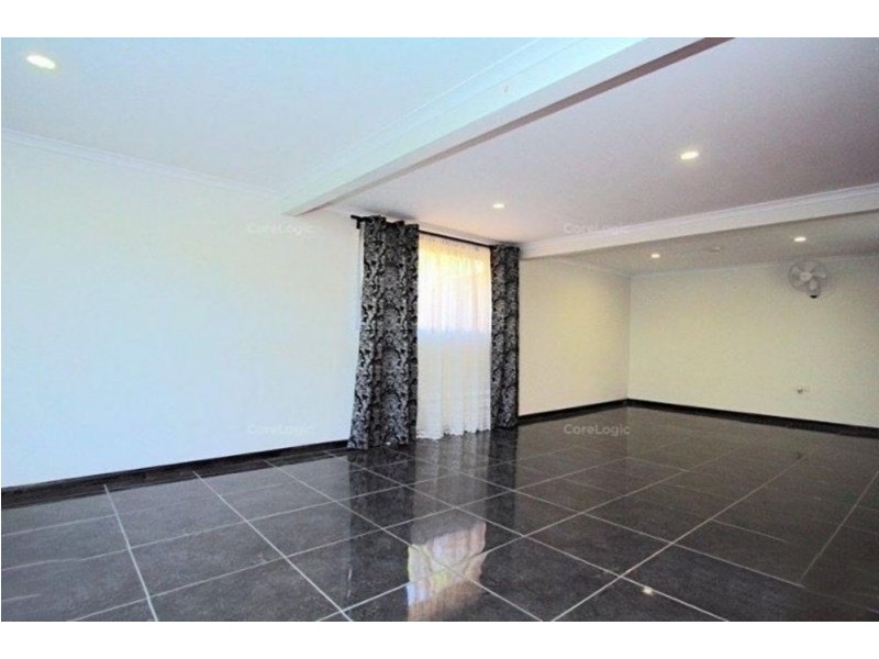 382 Mount Gravatt-Capalaba Road, Wishart QLD 4122