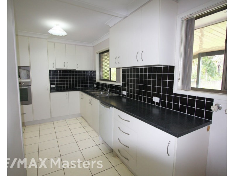 35 Doretta St, Shailer Park QLD 4128