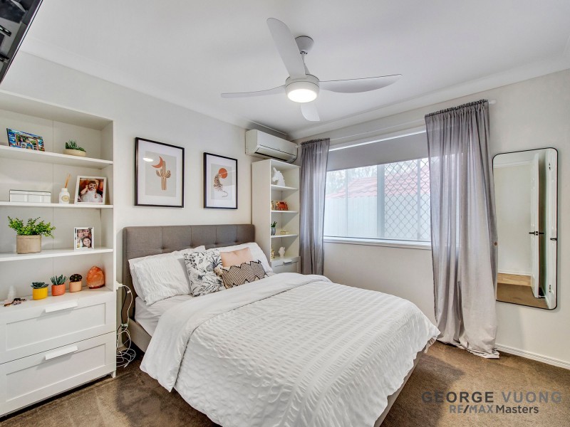 15 Stuart Pl, Forest Lake QLD 4078