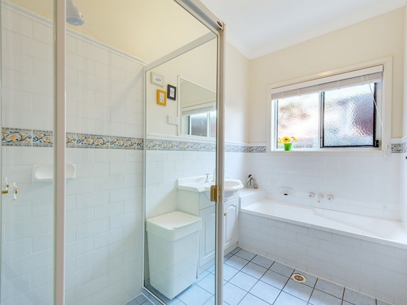 12 Hervey Close, Forest Lake QLD 4078