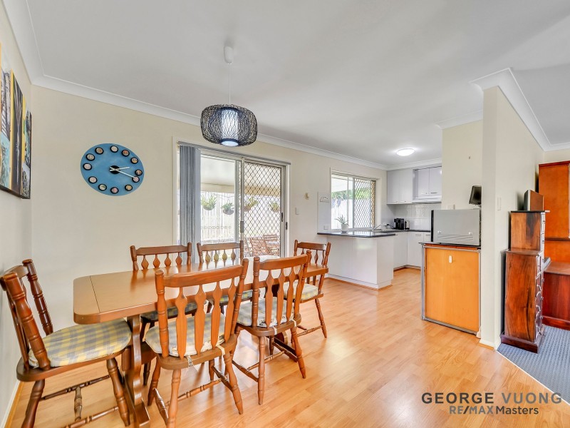 1 Conifer Pl, Forest Lake QLD 4078