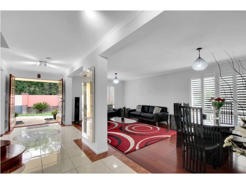 8 Ebony Place, Stretton QLD 4116