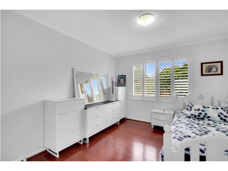 8 Ebony Place, Stretton QLD 4116