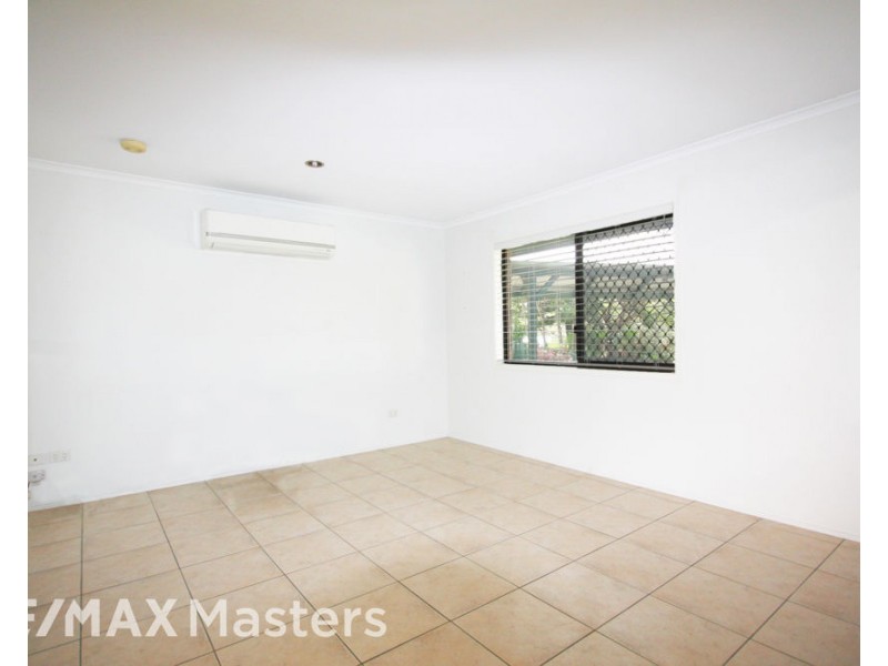 20 Colisa Cres, Regents Park QLD 4118