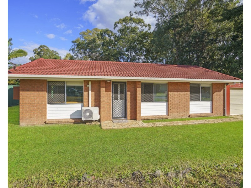 32 Bushmills Ct, Hillcrest QLD 4118