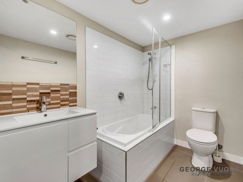 202/300 Turton St, Coopers Plains QLD 4108