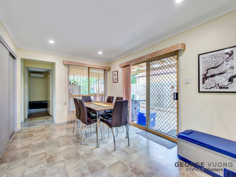 12 Hoop Pl, Forest Lake QLD 4078