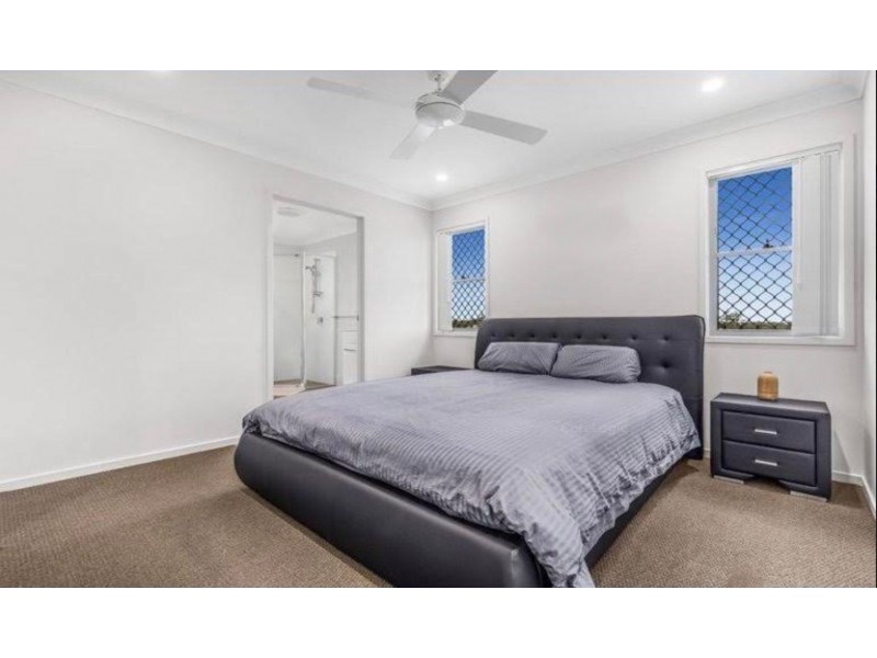 25 Rise Pl, Heathwood QLD 4110