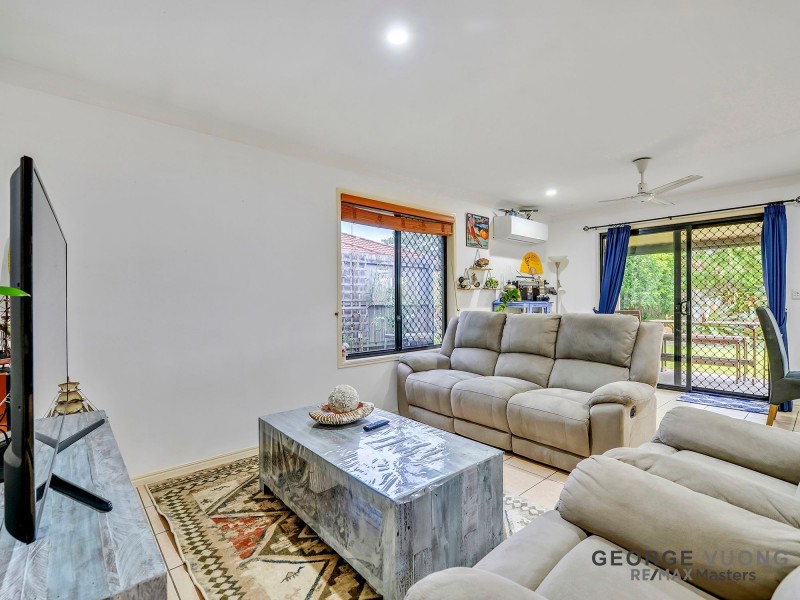 45 Paton Cr, Forest Lake QLD 4078