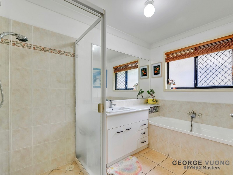 45 Paton Cr, Forest Lake QLD 4078