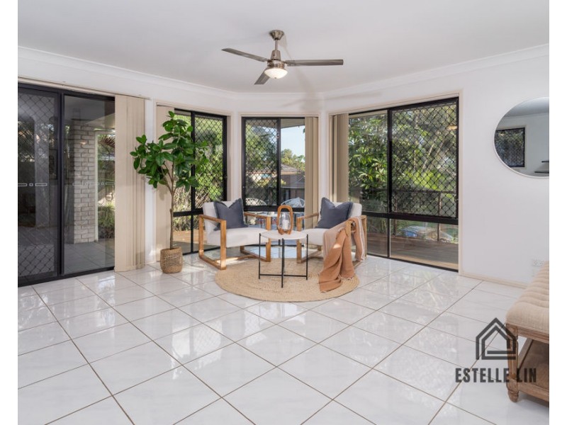 31 SAMUEL STREET, Calamvale QLD 4116