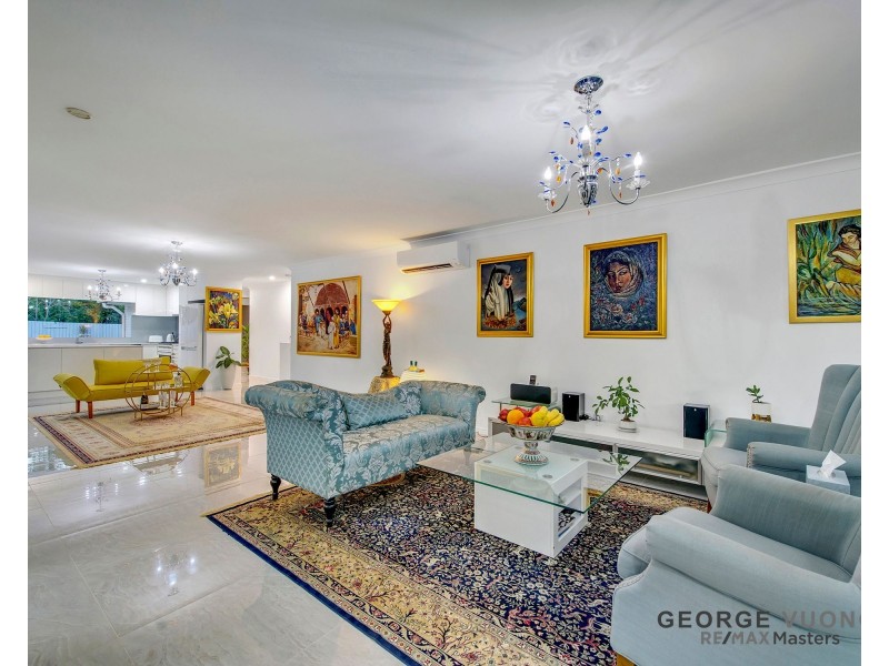 2 Blue Lake Ct, Forest Lake QLD 4078