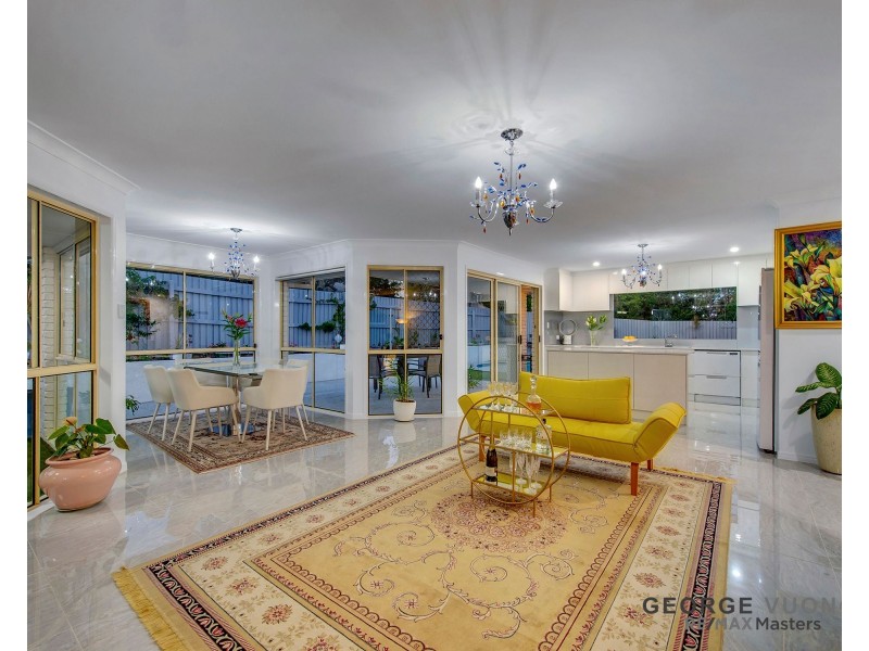 2 Blue Lake Ct, Forest Lake QLD 4078