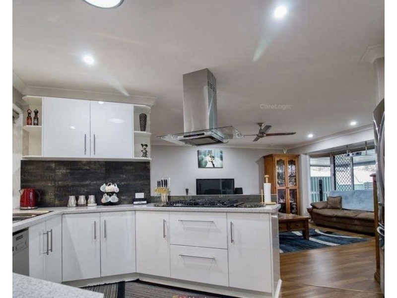 15 Titan Court, Boronia Heights QLD 4124