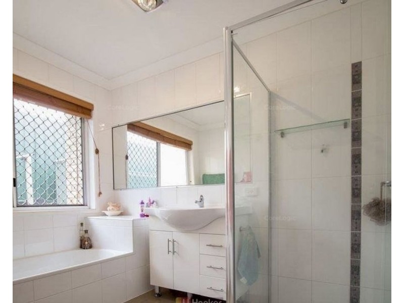 15 Titan Court, Boronia Heights QLD 4124