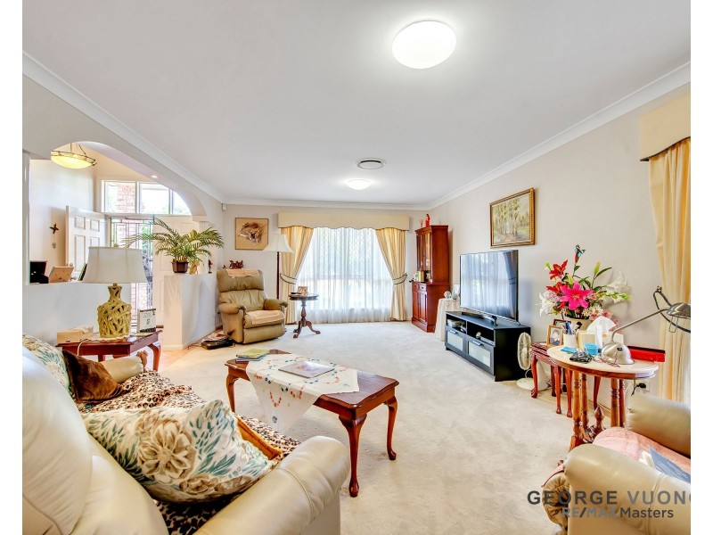 14 Stanford Pl, Forest Lake QLD 4078