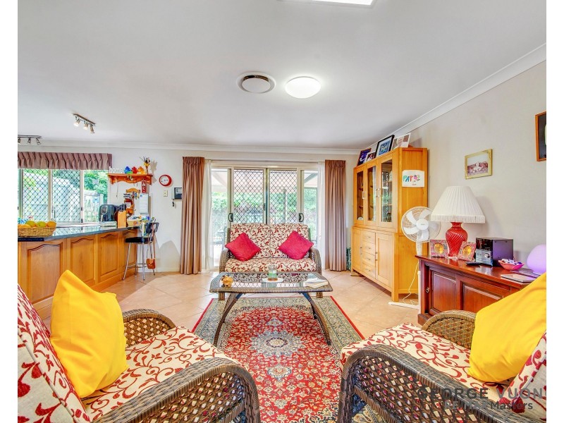 14 Stanford Pl, Forest Lake QLD 4078