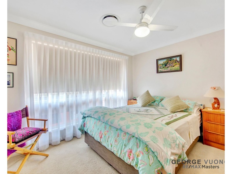 14 Stanford Pl, Forest Lake QLD 4078