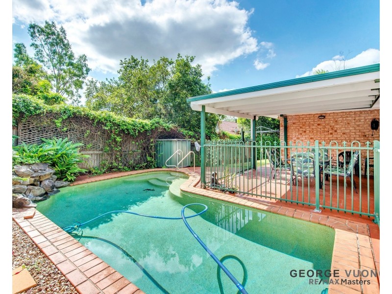 14 Stanford Pl, Forest Lake QLD 4078