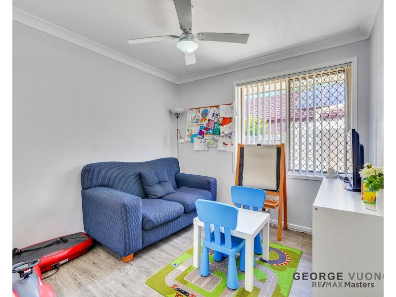 20 Blaxland Pl, Forest Lake QLD 4078