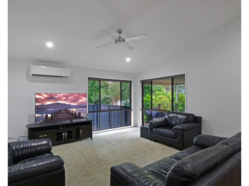 7 Dann Court, Collingwood Park QLD 4301