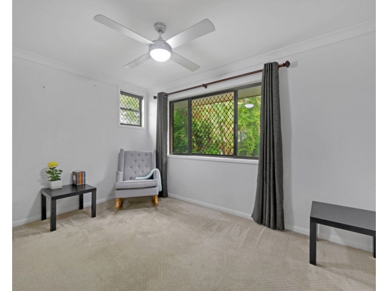 7 Dann Court, Collingwood Park QLD 4301