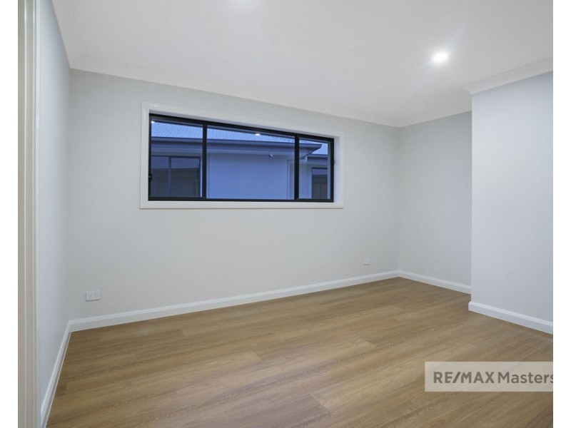 16A HEADLAND ST, Sunnybank QLD 4109