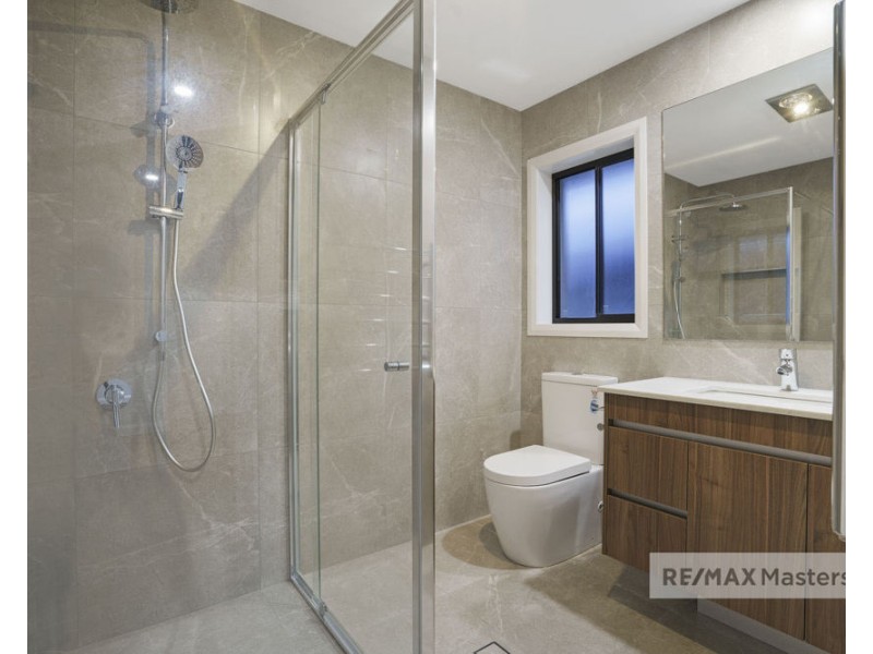 16A HEADLAND ST, Sunnybank QLD 4109