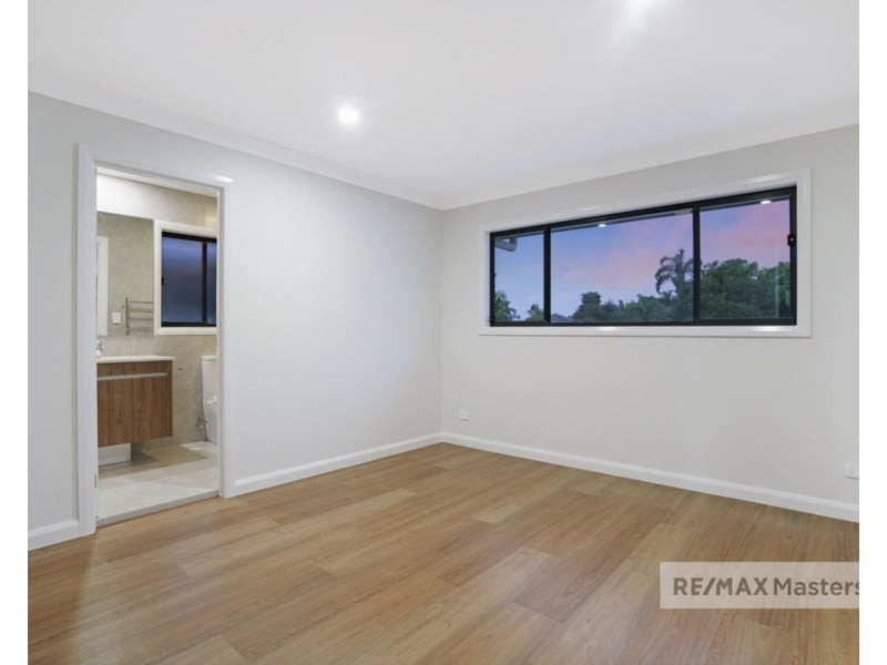 16A HEADLAND ST, Sunnybank QLD 4109