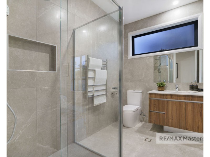 16A HEADLAND ST, Sunnybank QLD 4109