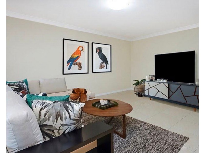 8 Lockyer Court, Forest Lake QLD 4078