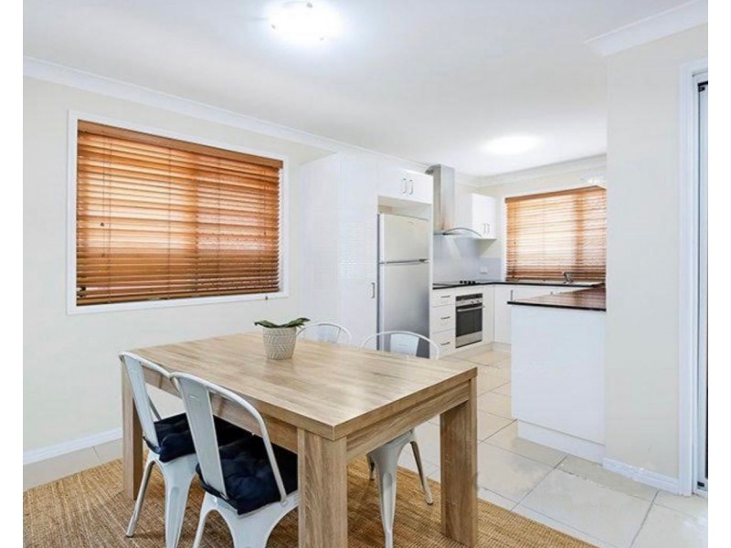 8 Lockyer Court, Forest Lake QLD 4078