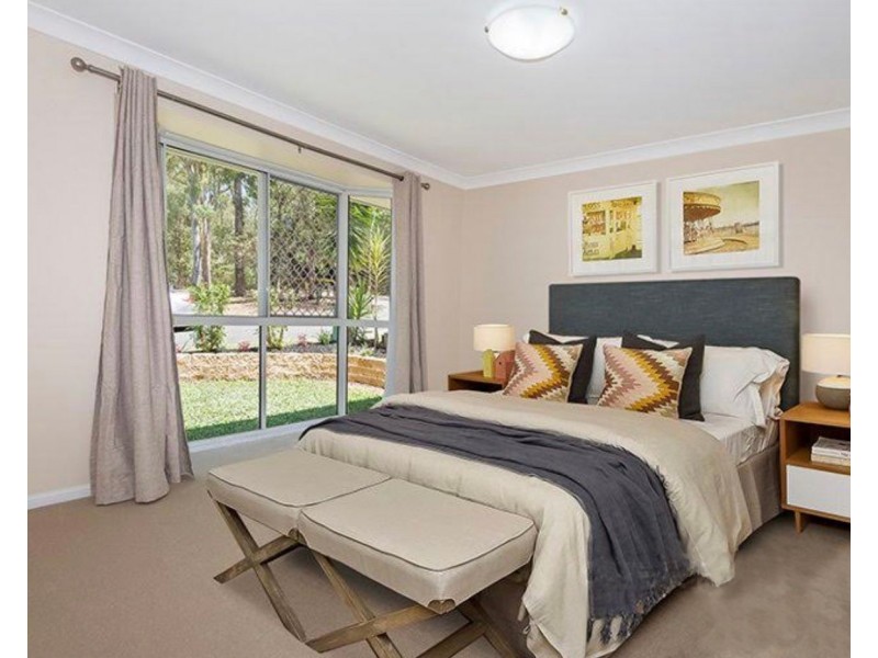 8 Lockyer Court, Forest Lake QLD 4078