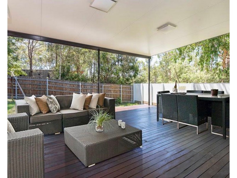 8 Lockyer Court, Forest Lake QLD 4078