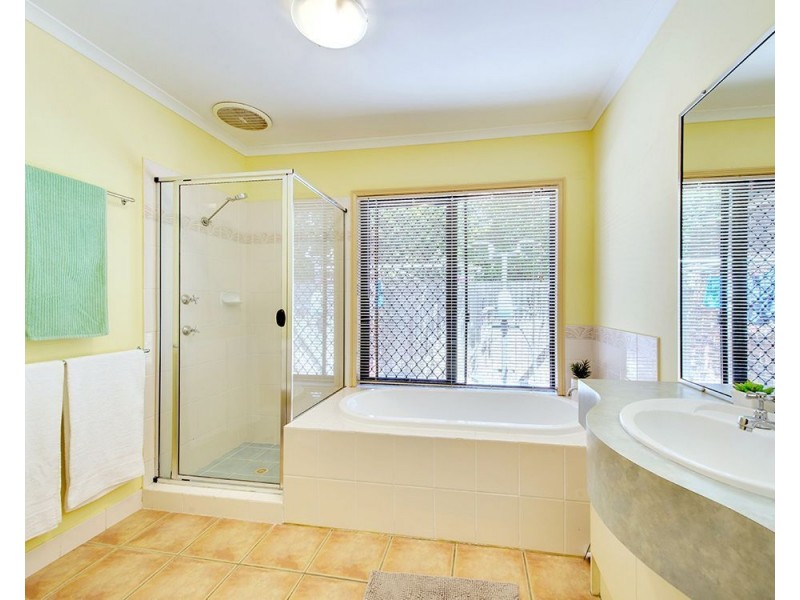 57 Glorious Way, Forest Lake QLD 4078