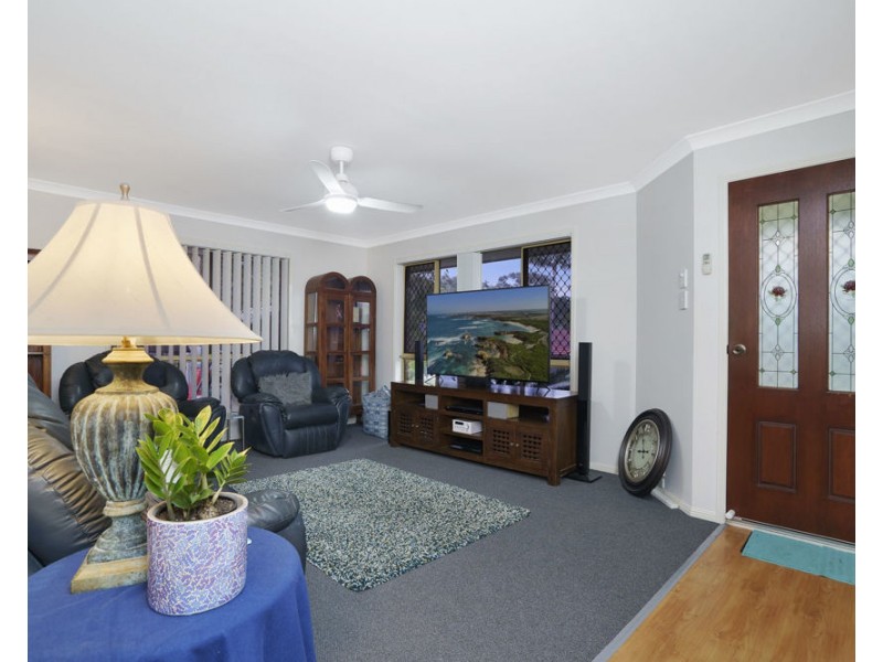 5 Noble Court, Regents Park QLD 4118