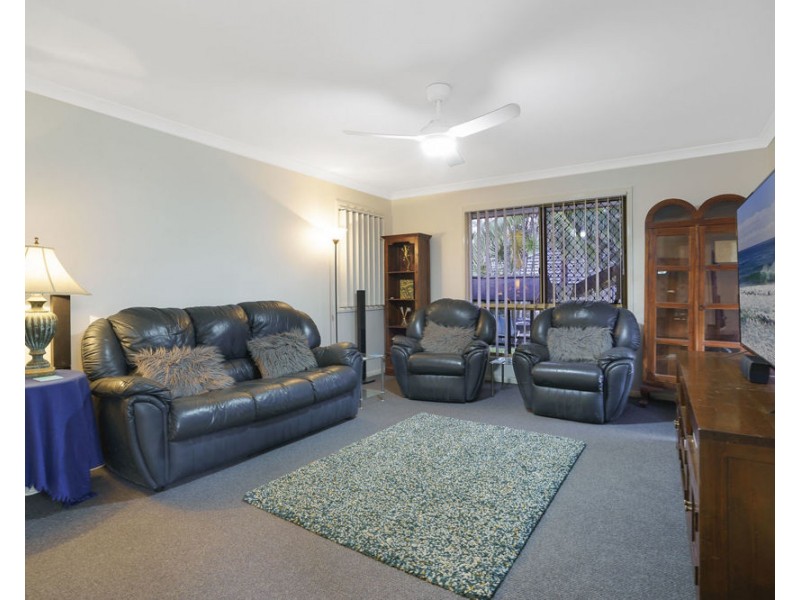 5 Noble Court, Regents Park QLD 4118