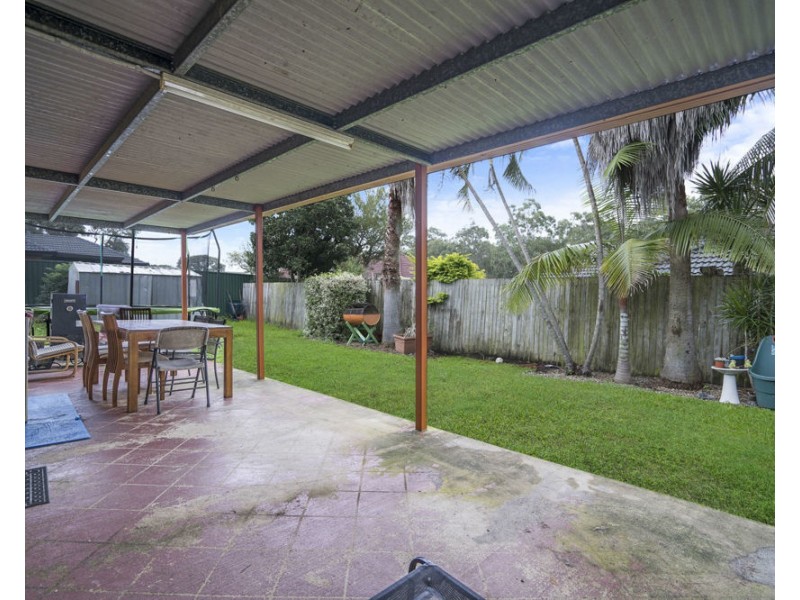 5 Noble Court, Regents Park QLD 4118