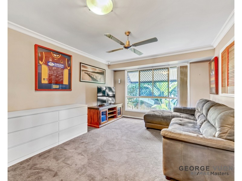 39 Bullen Cct, Forest Lake QLD 4078