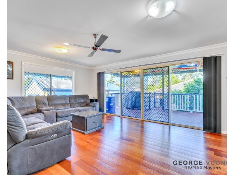 39 Bullen Cct, Forest Lake QLD 4078