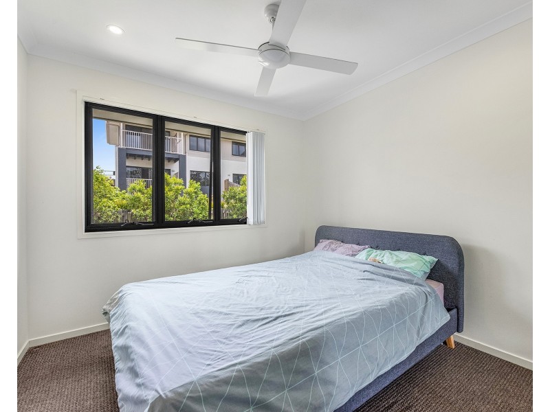 6/8 Carnarvon Ave, Springfield Lakes QLD 4300