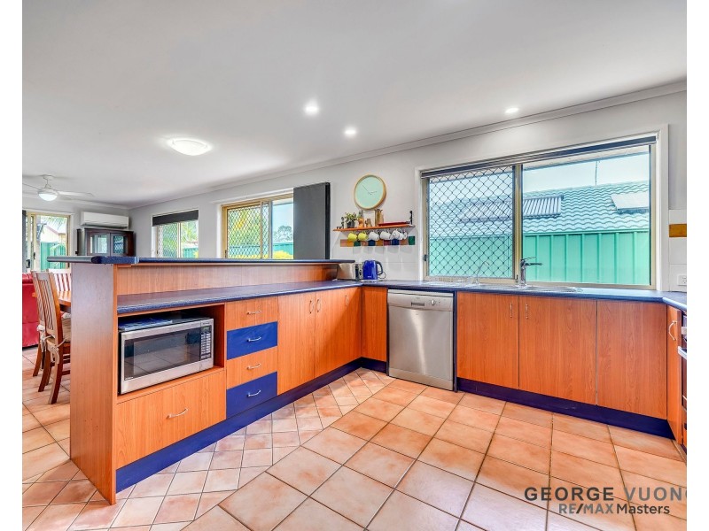 40 Freshwater Cct, Forest Lake QLD 4078