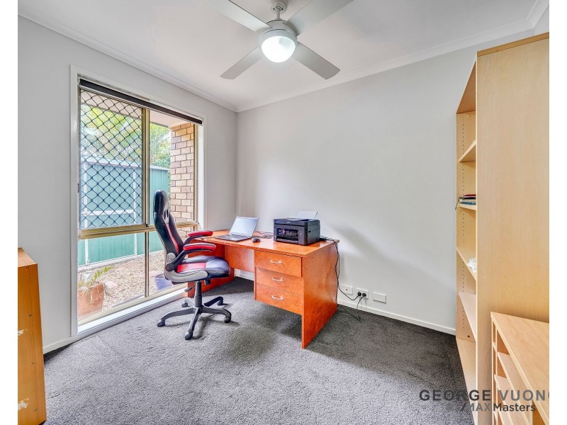 40 Freshwater Cct, Forest Lake QLD 4078