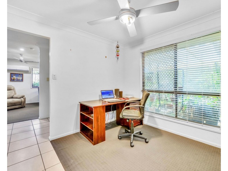 6 Chapple Pl, Forest Lake QLD 4078