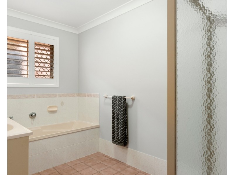 62 Centennial Way, Forest Lake QLD 4078