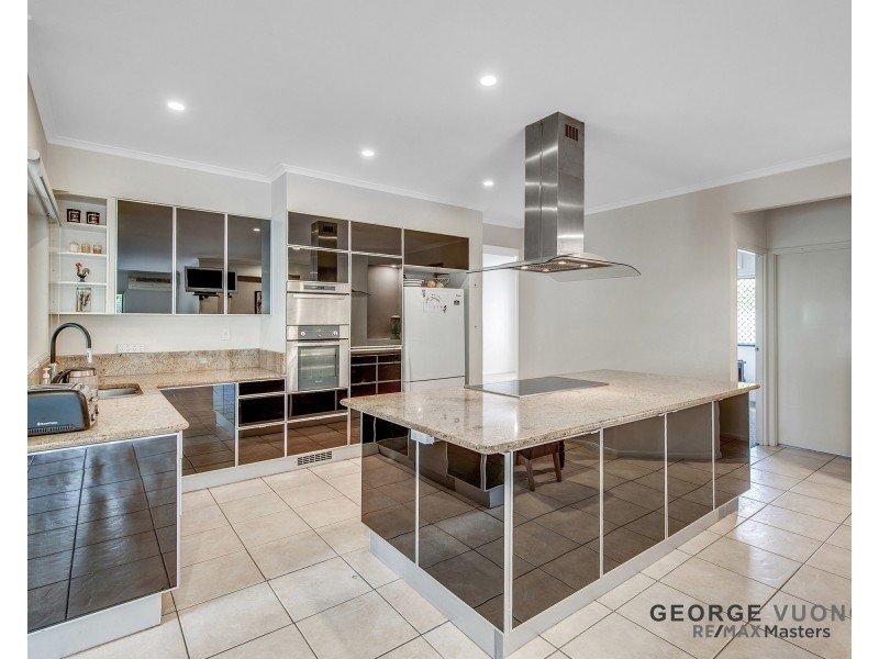 29 Toolara Cct, Forest Lake QLD 4078