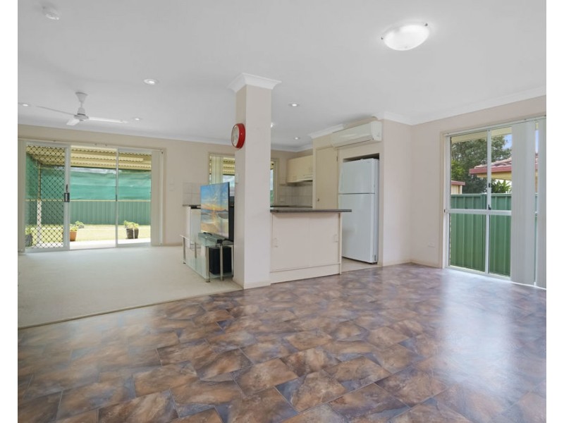 17 Murrumbidgee Street, Hillcrest QLD 4118