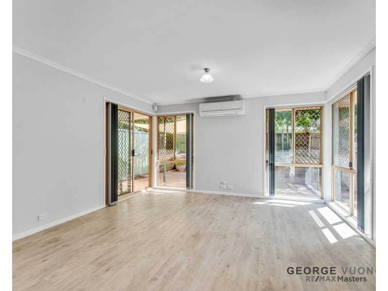 60 Flinders Cr, Forest Lake QLD 4078